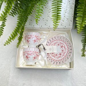 Veroni Dyramics design 4 pcs tea party set for 2 teacup and saucer white pink